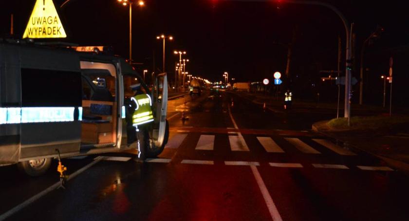 Miasto reaguje na wypadek na Szosie Lubickiej. Wróci nocna sygnalizacja świetlna?