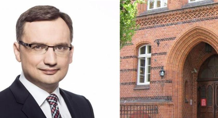 Zbigniew Ziobro wprowadza zmiany w Sądzie Rejonowym w Toruniu. Sędziowie protestują