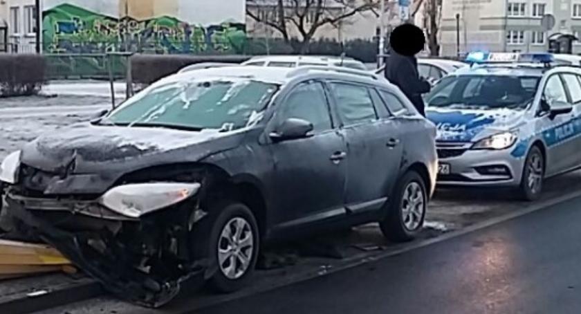Szklanka na drogach! Niektórzy kierowcy o poranku nie mieli szczęścia... [FOTO]