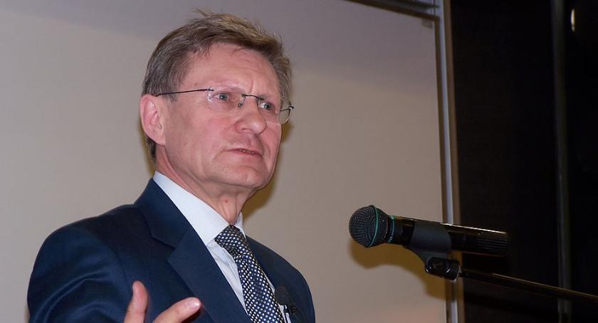 Leszek Balcerowicz oburzony słowami profesora z Torunia. Czy UMK zabierze głos?