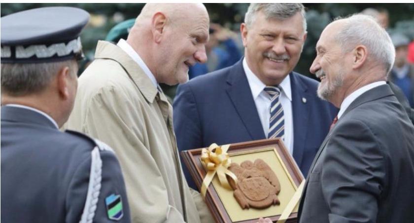 Antoni Macierewicz przyjeżdża do Torunia z ważną misją