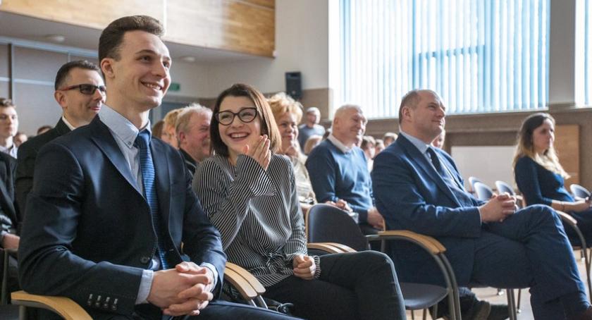 Marszałek wyróżnił utalentowanych sportowców