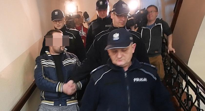 Areszt dla Bartosza D. przedłużony! Jak tłumaczył się w Prokuraturze? [FOTO]