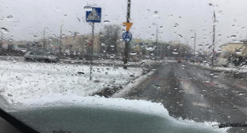Nagły atak zimy w Toruniu. Ale to jeszcze nie koniec... [FOTO]