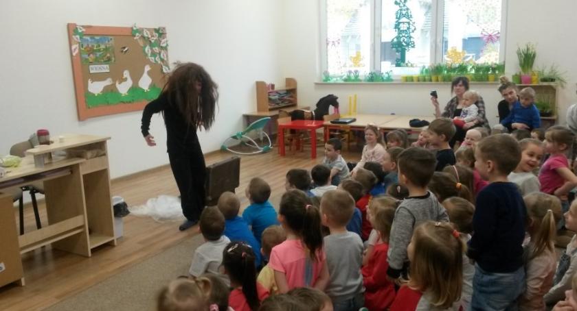 Tak dzieci z Osieka nad Wisłą obchodziły Międzynarodowy Dzień Teatru [FOTO]