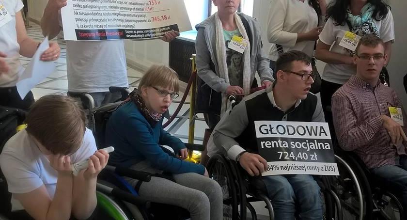 Protest rodziców niepełnosprawnych dzieci. Torunianka szykuje niespodziankę dla rządzących