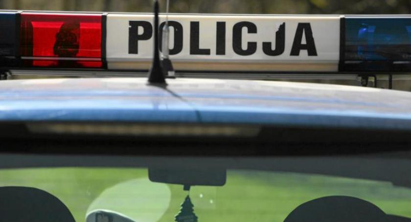 Groźny wypadek motocykla z samochodem osobowym w Toruniu
