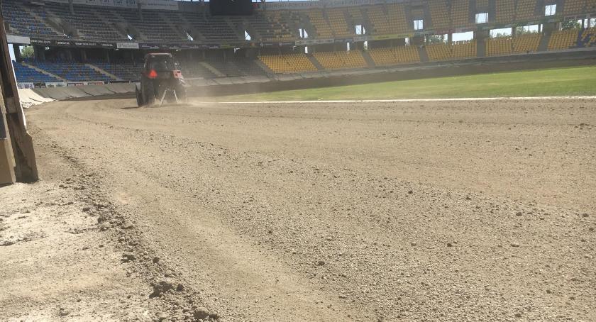 Na Motoarenie praca wre. Jacek Frątczak zmienia toruński tor na Unię Leszno