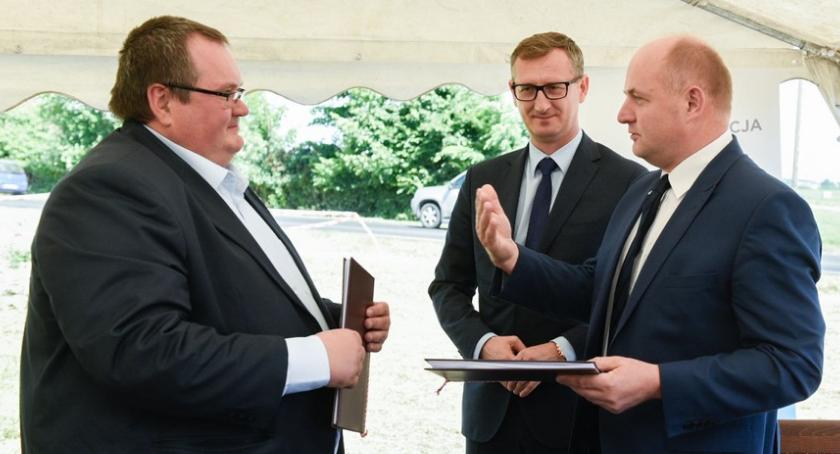 Ważny odcinek odcinek drogi wojewódzkiej pójdzie do remontu za 15 milionów złotych