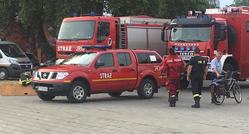 Nastolatek skoczył ze starego mostu w Toruniu. Trwają poszukiwania [FOTO]