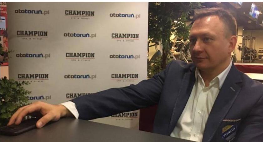 Jacek Frątczak: Wróciłem z dalekiej podróży po fali krytyki