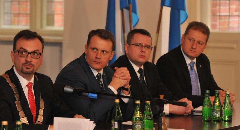 Kontrowersyjny projekt radnych PiS podzielił toruńską Radę Miasta