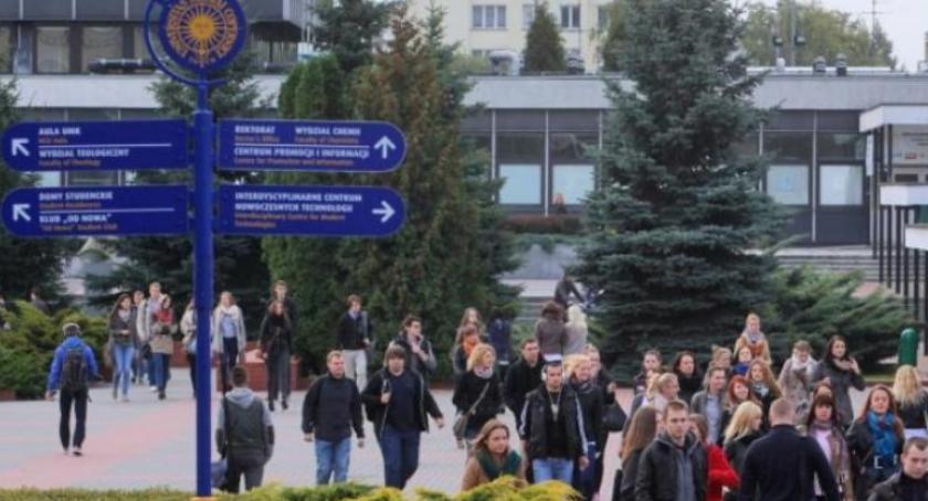 Trwa rekrutacja na UMK. W tym roku studenci mogą wybierać zupełnie nowe kierunki! 