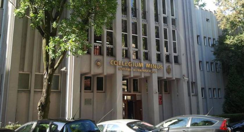 Molestowanie seksualne na UMK? Znany profesor złożył wyjaśnienia
