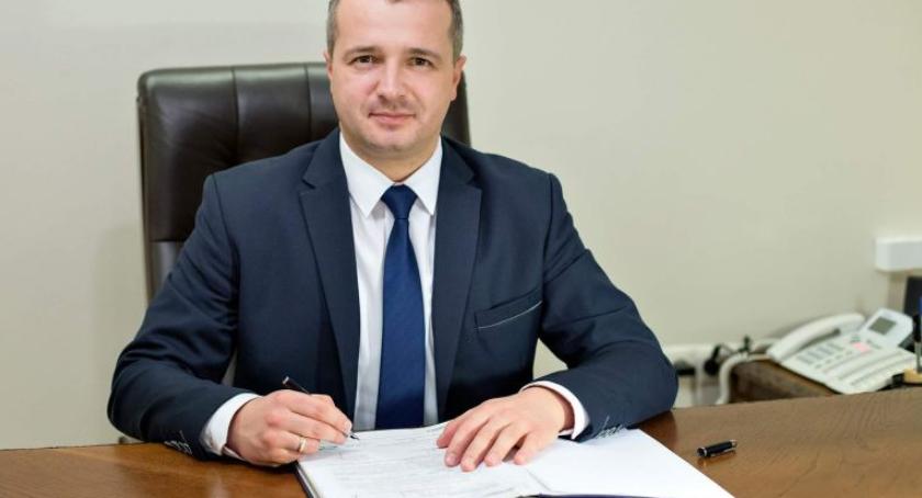 Ogromne nagrody dla ludzi naszego wojewody. Kto ile dostał?