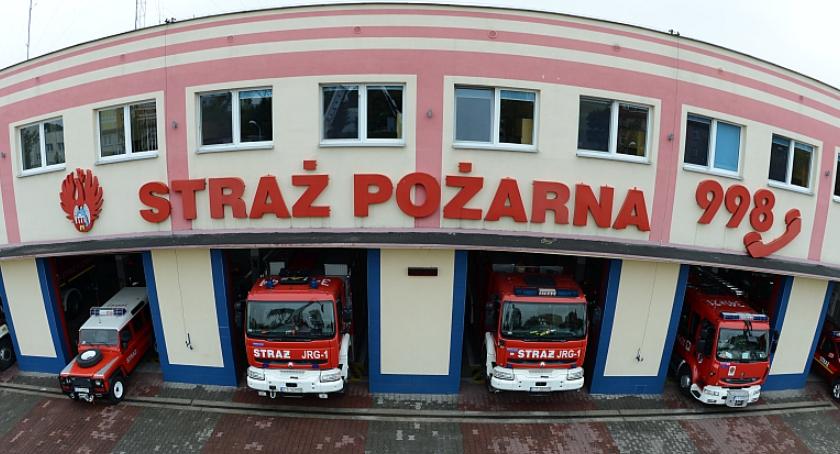 Pożar w Toruniu. Trwa akcja gaśnicza