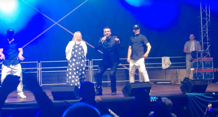 Wielka gwiazda Disco Polo zagra na dożynkach pod Toruniem