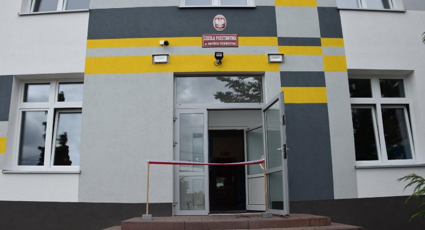 Zakończyła się modernizacja szkoły Młyńcu Pierwszym pod Toruniem [FOTO[