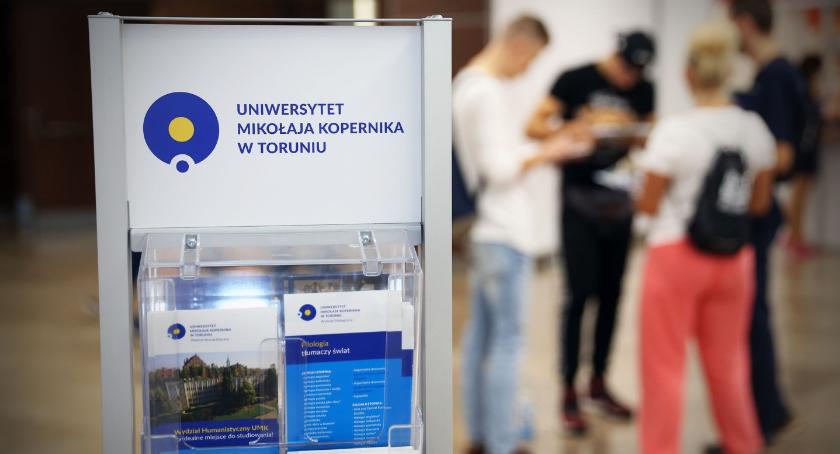 Oto kierunki studiów, które Uniwersytet Mikołaja Kopernika postanowił zamknąć 