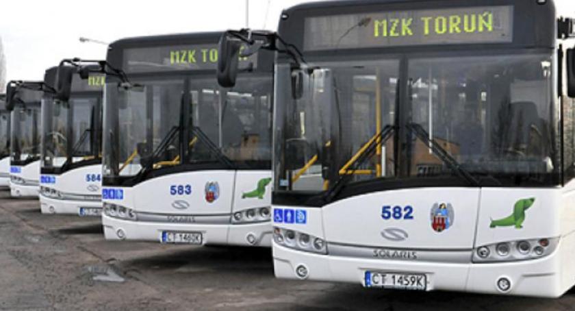 Do szkoły dojeżdżasz komunikacją miejską? To wybierz bilet semestralny