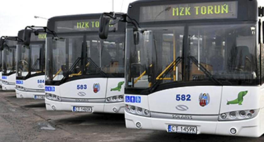 Zawieszone kursy, nowe linie, autobusy zastępcze. Duże zmiany w komunikacji miejskiej