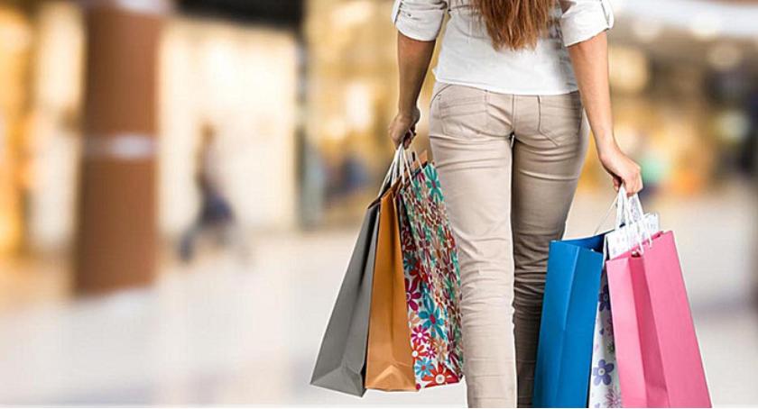 Zbliża się Black Friday. Wiemy już w jakich sklepach będą duże obniżki!