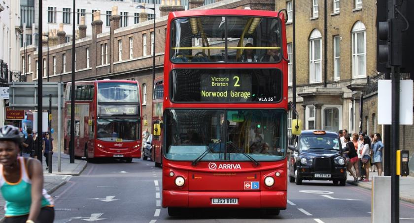 Przez nasze miasto przejedzie dwupiętrowy, londyński autobus