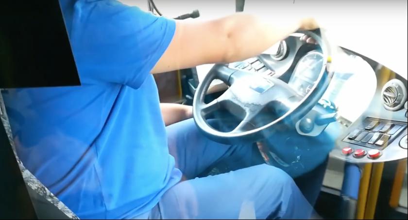 Kontrowersyjna sytuacja w autobusie MZK w Toruniu [WIDEO]