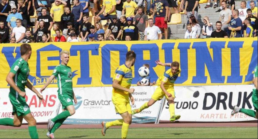 Miasto przeznaczy miliony złotych na stadion piłkarski w Toruniu
