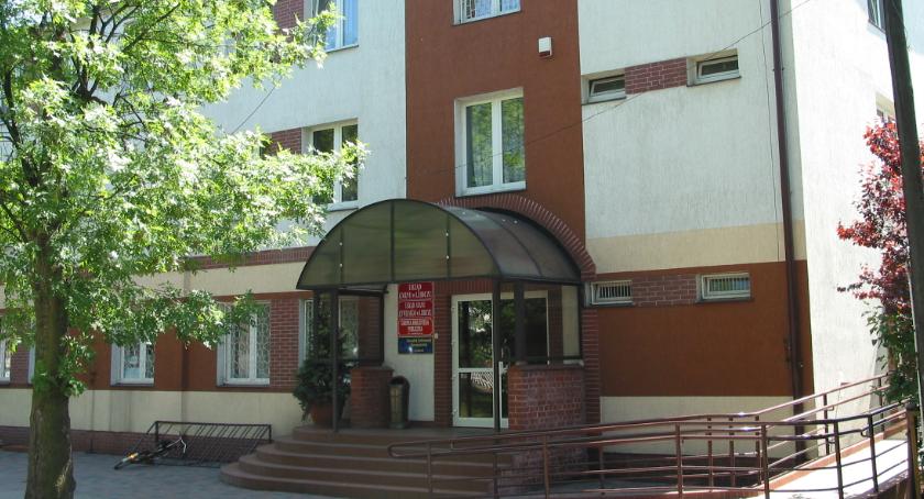 Urzędnicy z Gminy Lubicz będą pracować dłużej