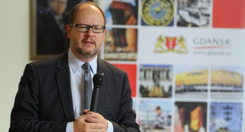 Toruń solidaryzuje się z prezydentem Gdańska, Pawłem Adamowiczem