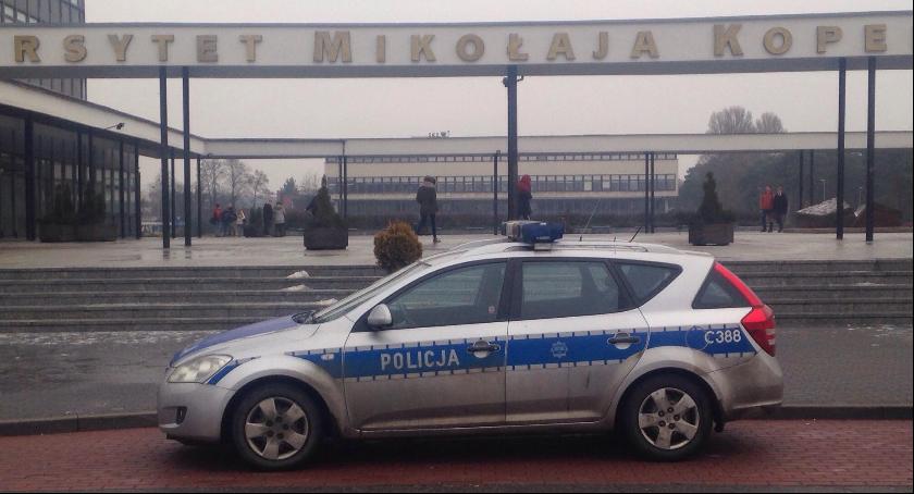 Bombowy początek sesji na UMK. Jak wygląda aktualna sytuacja na uczelni?