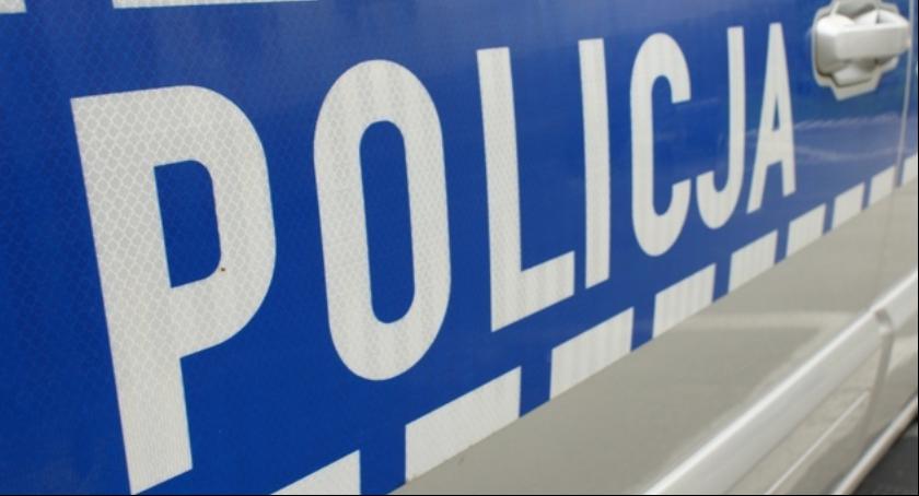 O krok od tragedii. 45-latek obrzucił komisariat policji koktajlami Mołotowa