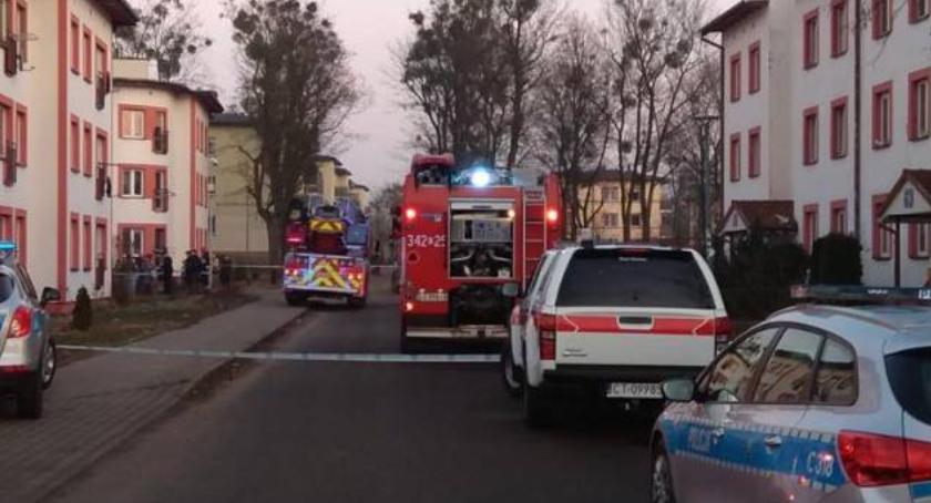 W mieszkaniu w Toruniu wybuchła butla z gazem. Sprawą zajmuje się policja [FOTO, WIDEO]