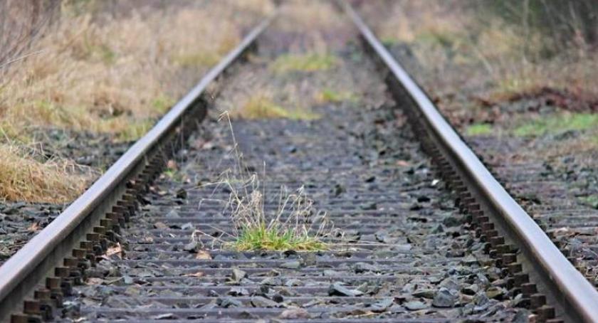 Złe warunki atmosferyczne. Ruch pociągów relacji Toruń - Grudziądz wstrzymany