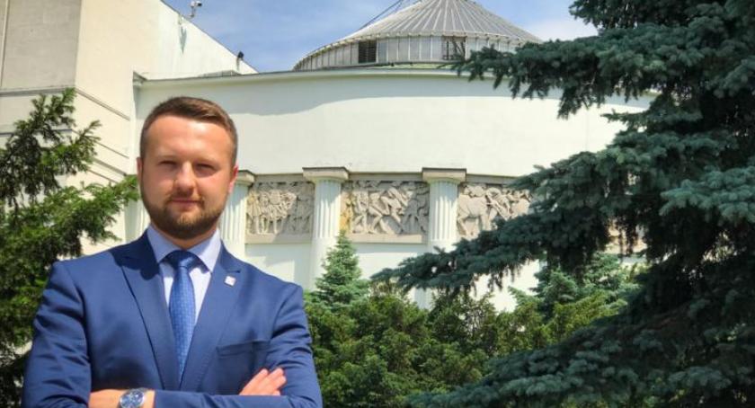 Paweł Szramka: Oświato - wyjdź z komuny! 