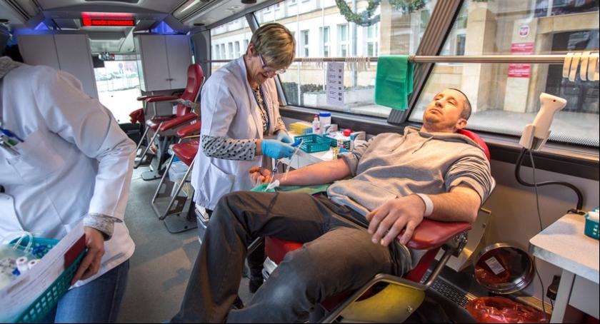 W czwartek można oddać krew i pomóc potrzebującym