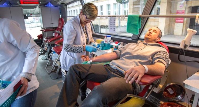 W czwartek w Toruniu można oddać krew i pomóc potrzebującym