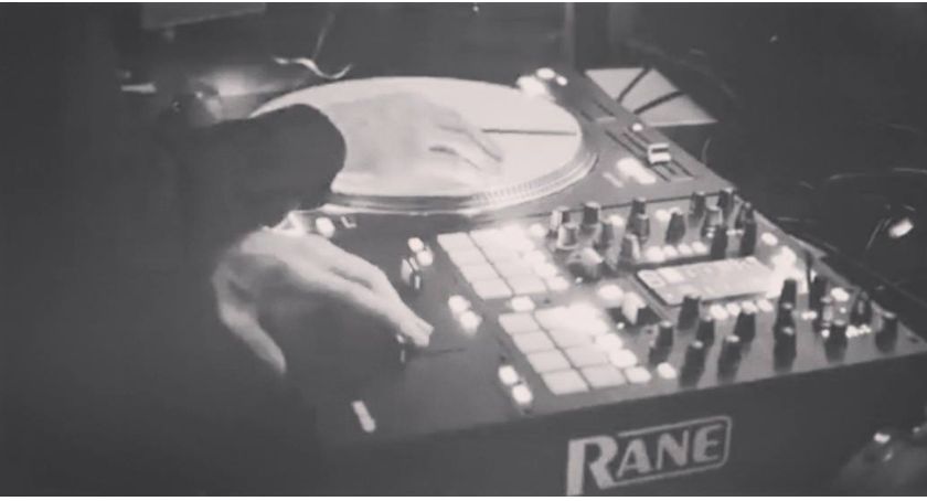 Tragiczna śmierć 23-latka. Popularny w Toruniu klub muzyczny żegna DJ-a 