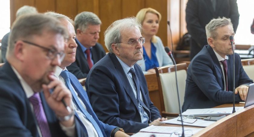 Sejmik udzielił absolutorium i wotum zaufania zarządowi województwa