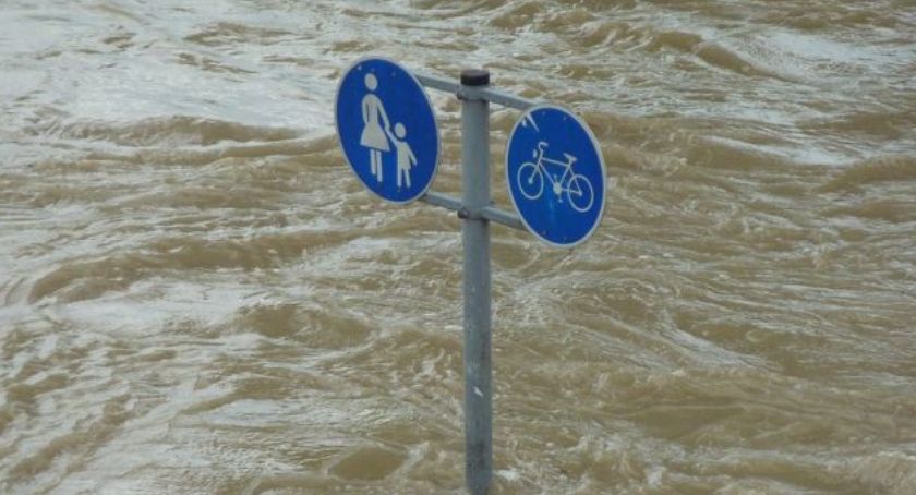 Fala powodziowa dociera do Torunia. Miasto ostrzega mieszkańców!