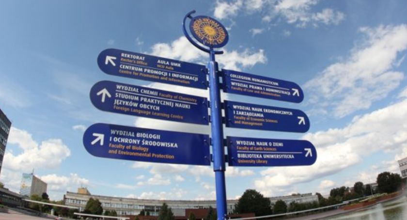 Zmiany na UMK. Tak niebawem będą nazywać się wydziały