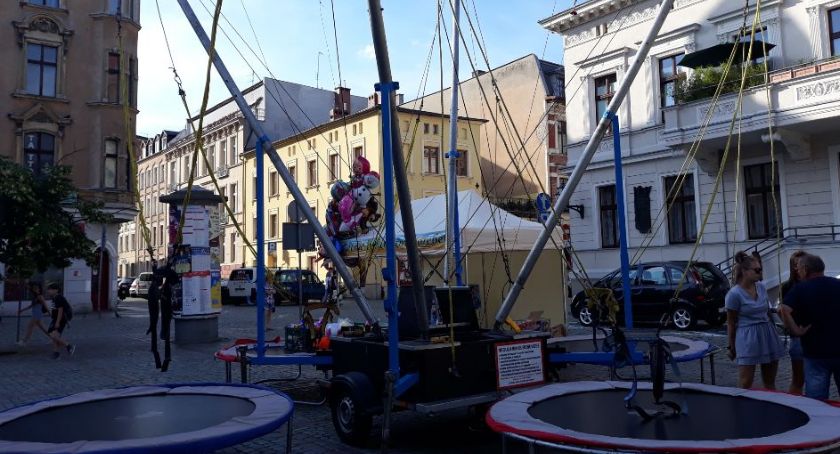 Początek wakacji nie może być nudny. Moc atrakcji na Jarmarku Katarzyńskim w Toruniu [FOTO]