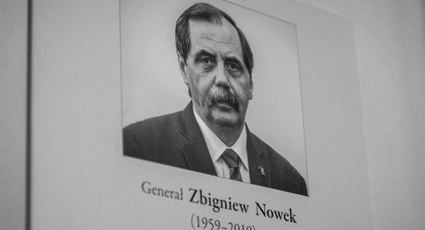 Województwo w symboliczny sposób uhonorowało pamięć opozycjonisty Zbigniewa Nowka [FOTO]