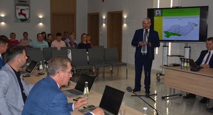 Radni z Łysomic obdarzyli wójta zaufaniem na kolejny rok