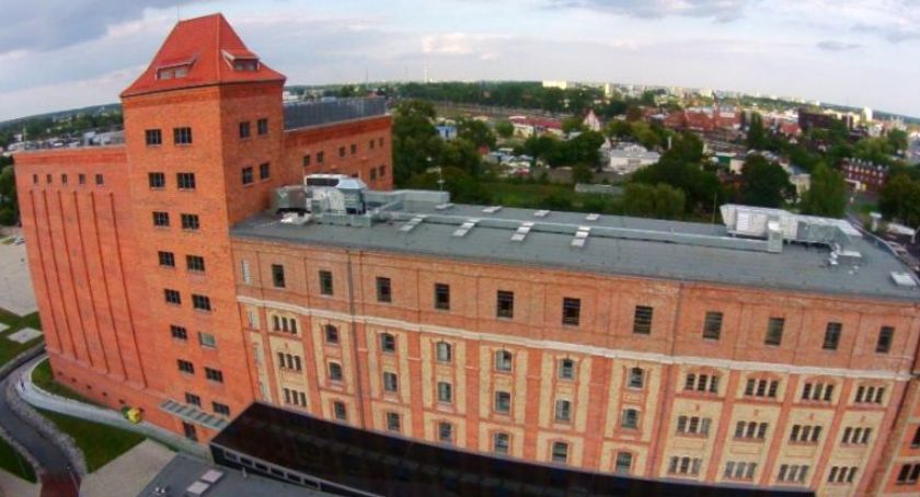 Oryginalne atrakcje w drugim miesiącu wakacji w Młynie Wiedzy