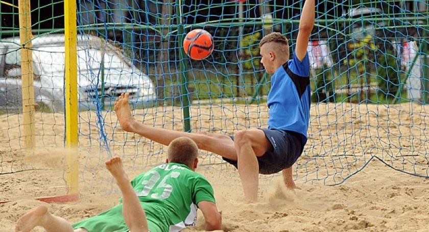 Faworyci nie zawiedli! Oto wyniki szóstej kolejki Toruńskiej Ligi Beach Soccera