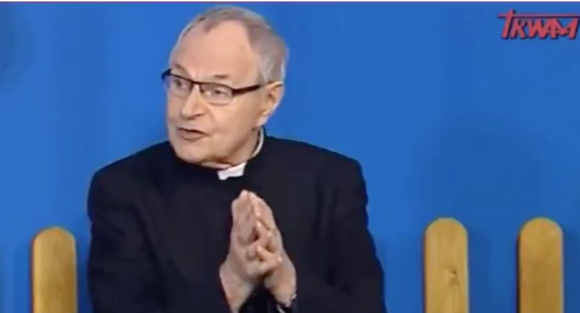 Ksiądz w TV Trwam tłumaczy dzieciom reformy PiS. „Czy to nie piękne?”