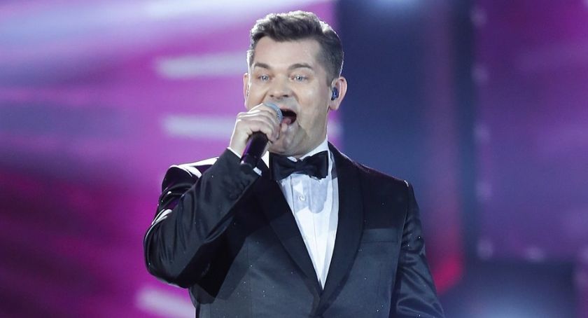 Król disco polo Zenon Martyniuk zaśpiewa dla mieszkańców Torunia, ale nie dla wszystkich...