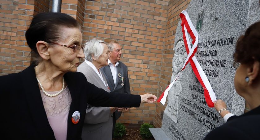 W Toruniu oddaliśmy hołd zesłanym na Syberię [FOTO]